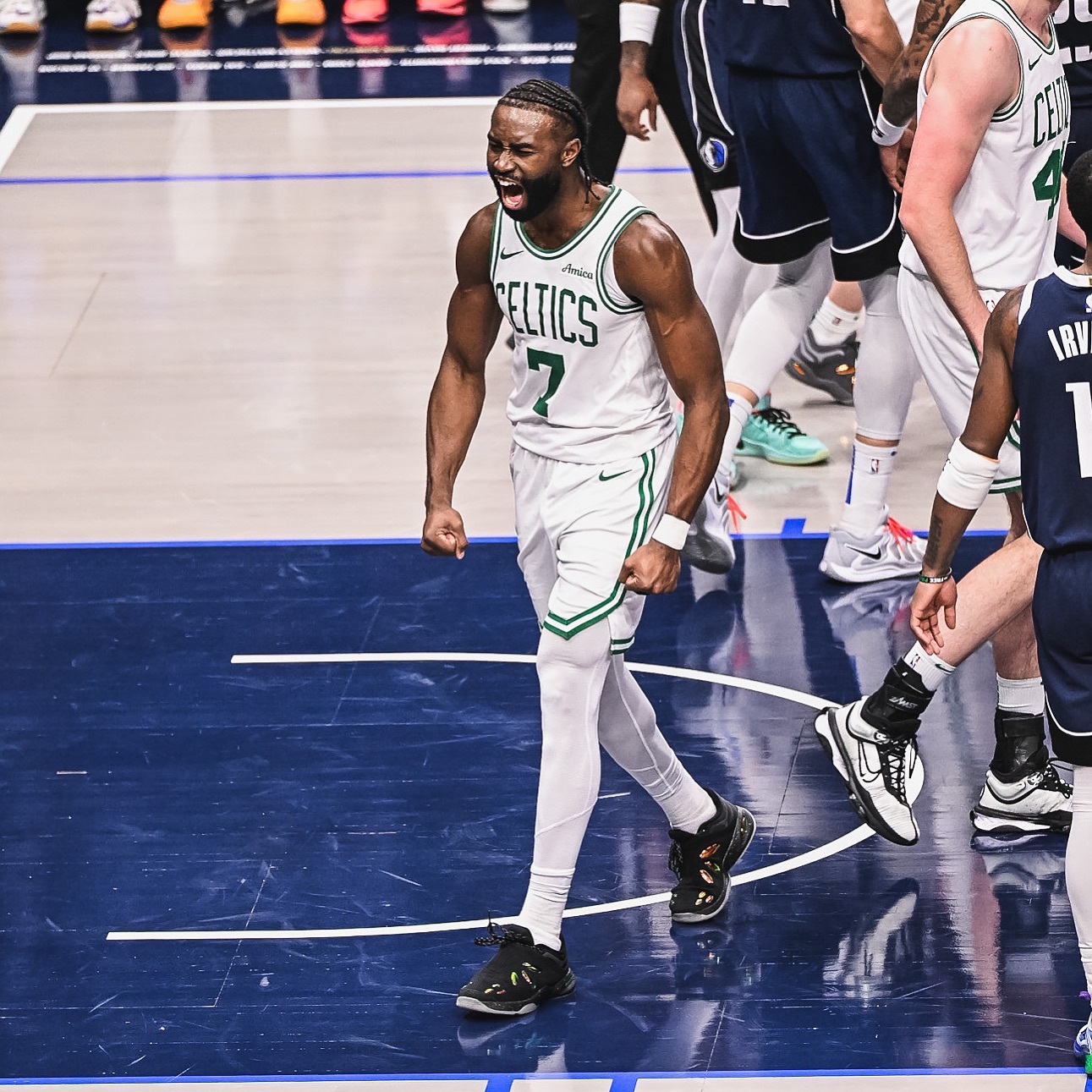 包含大坂直美与30激战独行侠分钟,出色发挥胜负难料!,詹姆斯焦点对战上演精彩一战的词条 包含大坂直美与30激战独行侠分钟,出色发挥胜负难料!,詹姆斯焦点对战上演精彩一战的词条