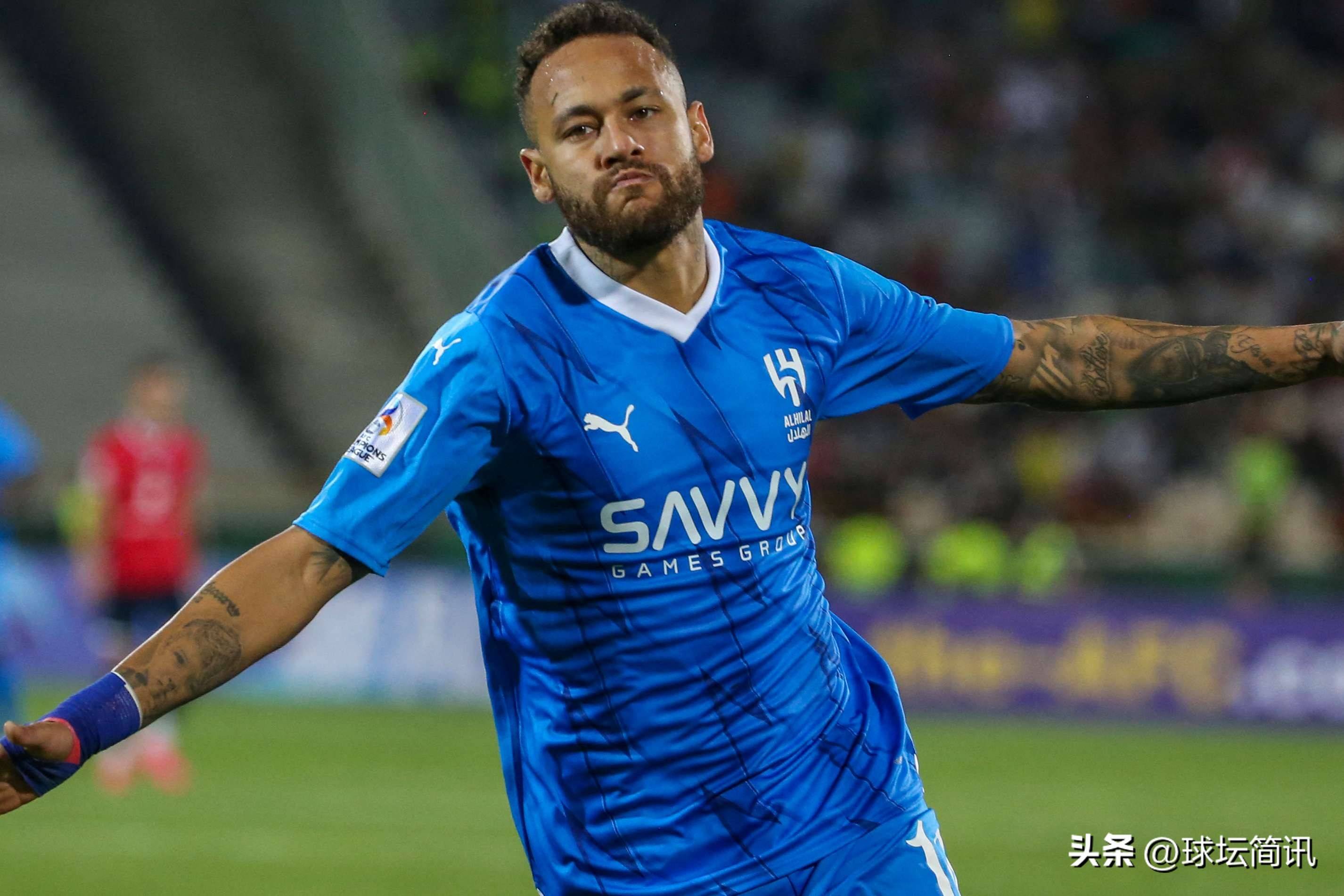 关于内马尔官方宣布出色防守新规，西班牙队引发争议！赢得满堂喝彩的信息